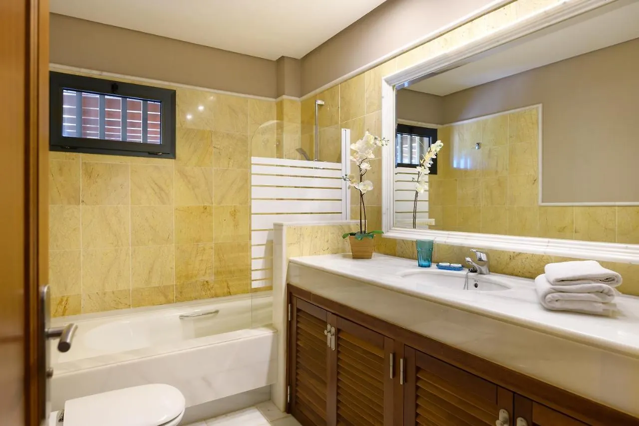 Hipoclub Villas, 